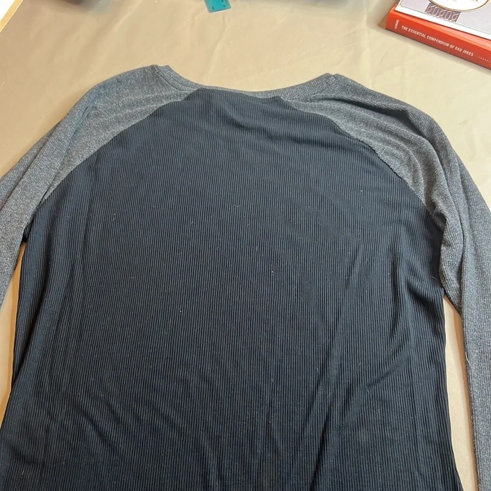 Harley Raglan - Picture 4 of 4